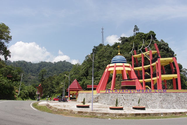 8 Tempat Objek Wisata Menarik di Pesisir Selatan Sumatera
