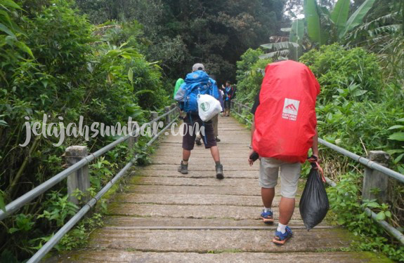 Sampah gunung