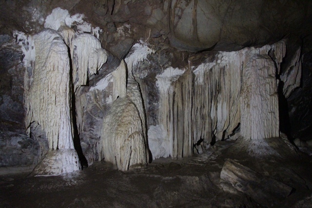 Masih di ruangan kedua