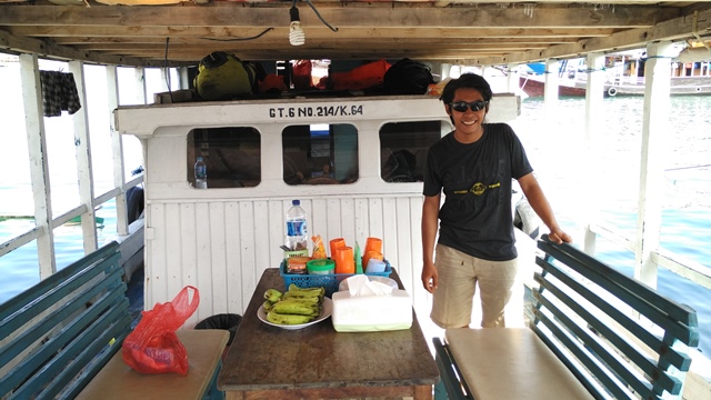 Jika seperti ini kapalnya namanya open deck