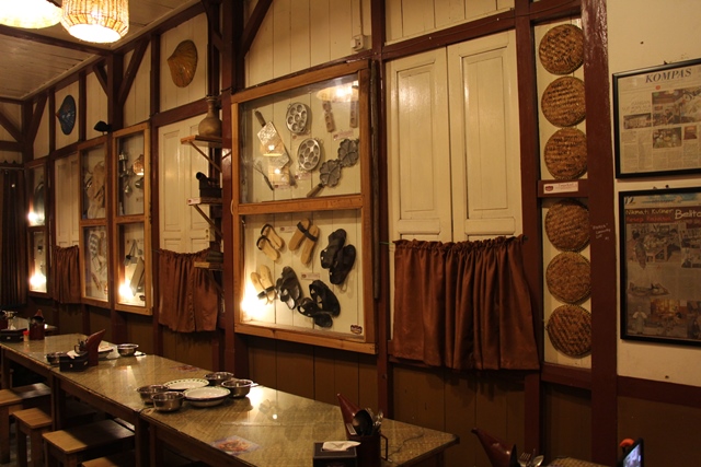 rumah_makan_timpo_duluk_2