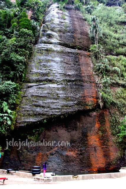 Sarasah Aka Barayun, bulan Juli 2016, kering dan kurang sedap dipadang