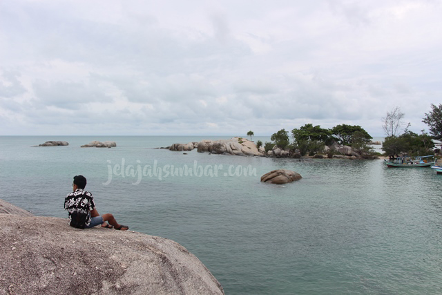 Pantai Penyabong Belitung
