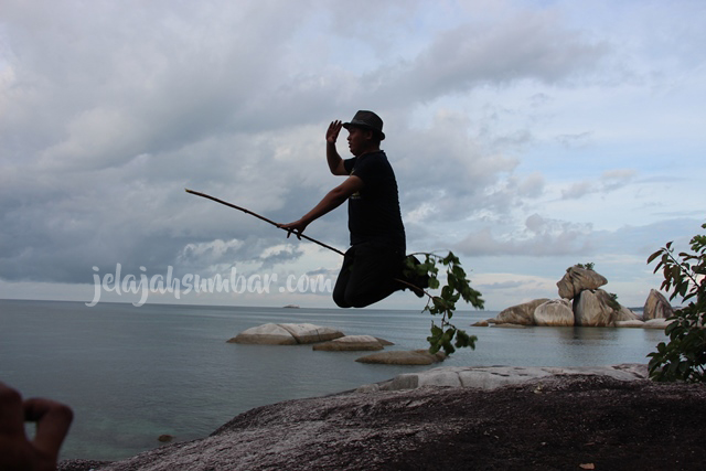 Taking picture is the purpose why we came to visit at the first place, right? 