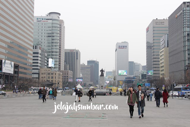 Gwanghwamun Square Seoul