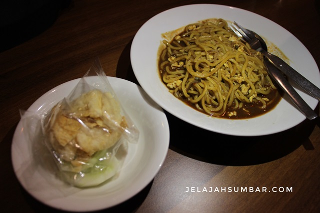 Mie Aceh Tumis 