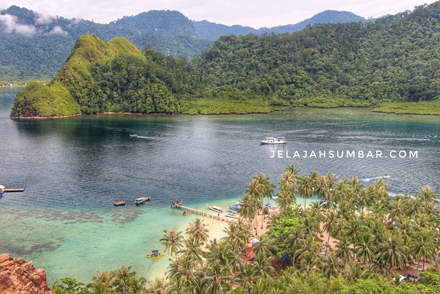 Wisata-pulau-sumbar-pulau-pasumpahan