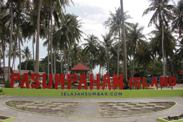 pulau-pasumpahan-padang-sumatera-barat