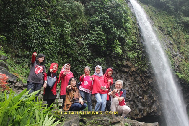 Wisata_air_terjun_lembah_anai_sumatera_barat