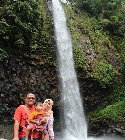 wisata_air_terjun_lembah_anai