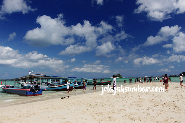 Paket Tour Belitung 3D2N Terlengkap