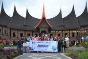 paket_wisata_bukittinggi