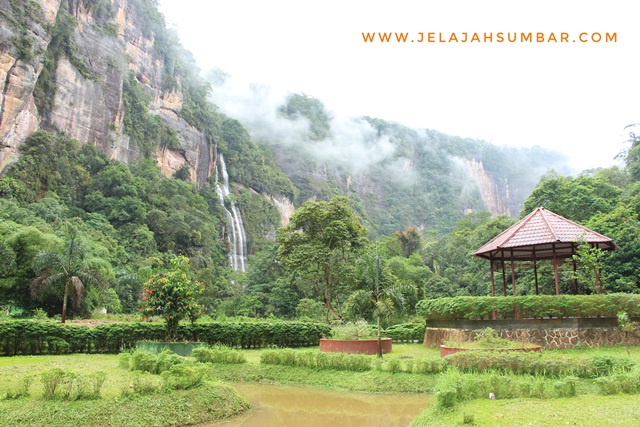 wisata di Lembah Harau