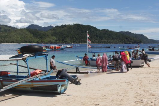paket wisata pulau sirandah Padang