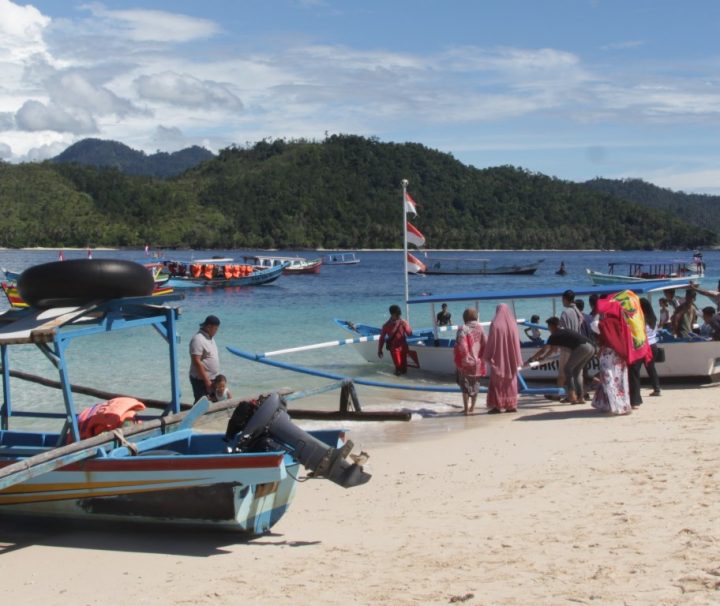 paket wisata pulau sirandah Padang