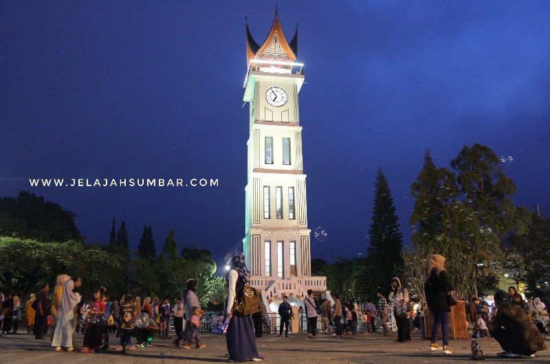 foto jam gadang