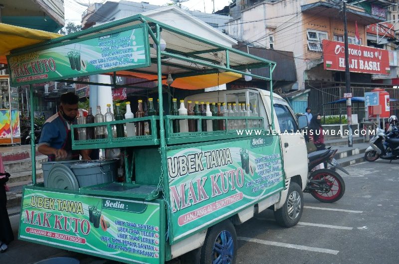 penjual aia aka bukittinggi