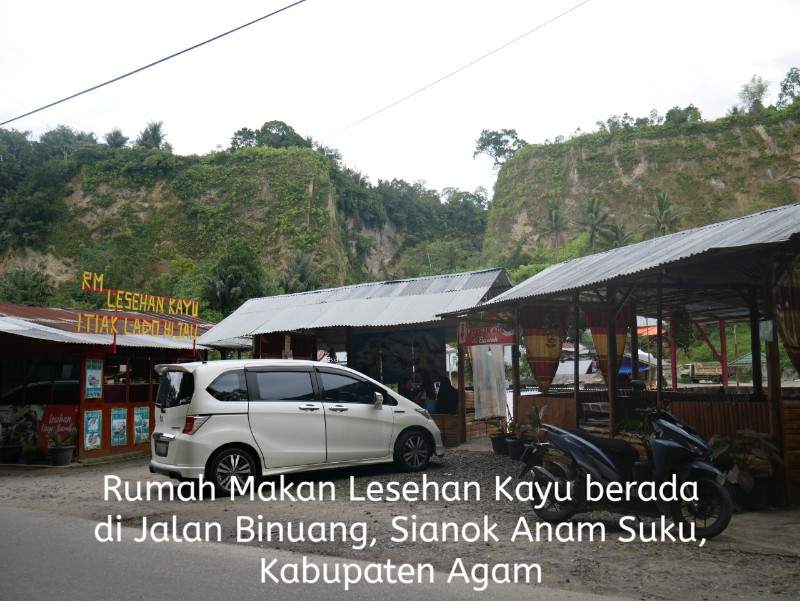 lokasi itiak lado mudo ngarai sianok