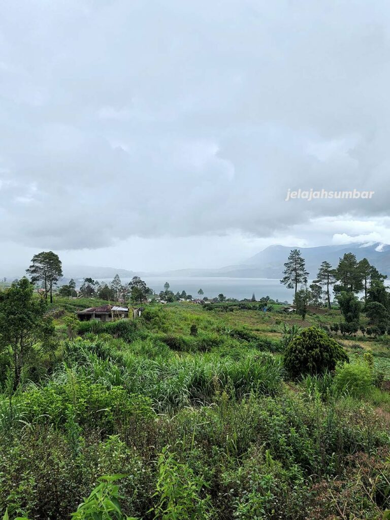 panorama danau diateh kabupaten solok
